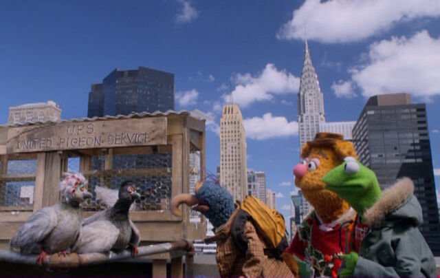 File:Chryslerbuilding-letterstosanta.jpg