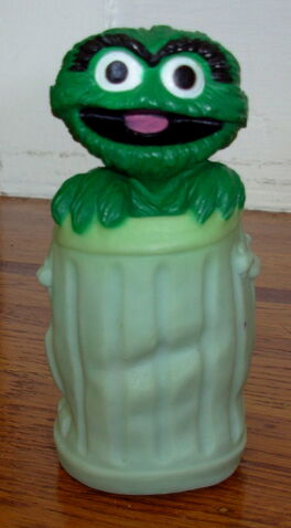 File:Squeezemeoscar.jpg