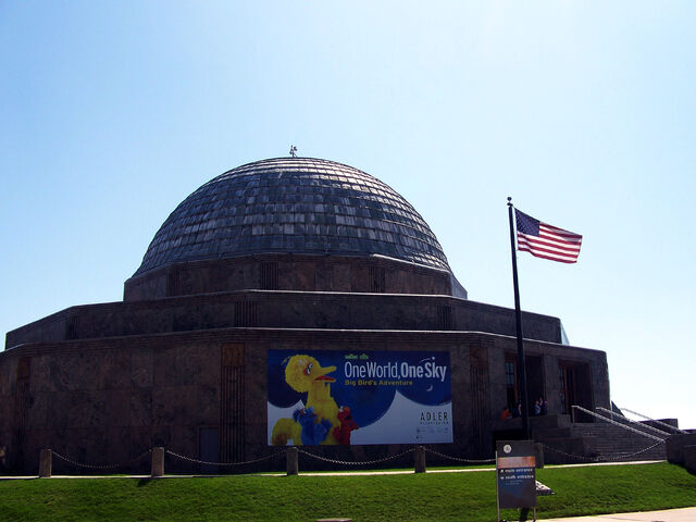 File:Adler planetarium.jpg