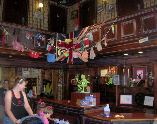 File:HappinessHotelStore.jpg