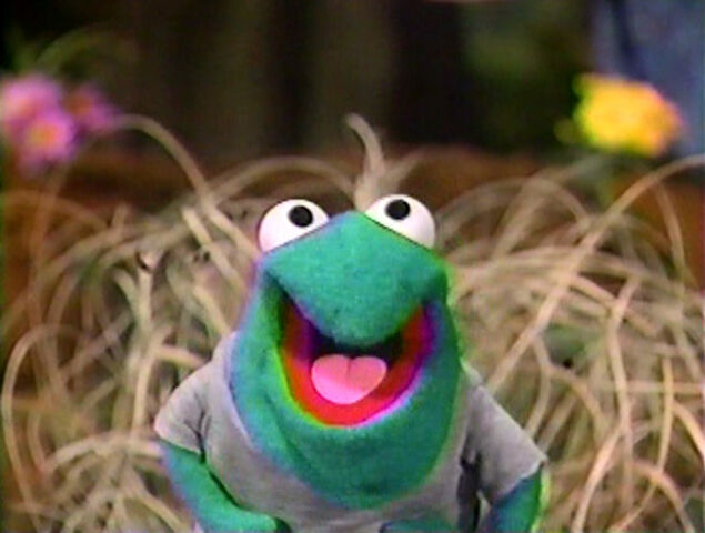 File:Paradise Swamp frogs 04.jpg