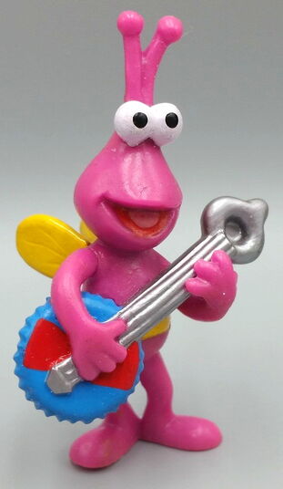 File:TwiddlebugPurpleBanjo.jpg