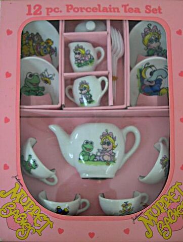 File:Enesco1983MBPorcelainTeaset.jpg