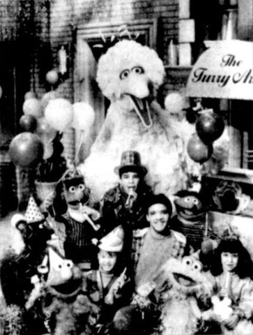File:SesameStreetStaysUpLate!.jpg