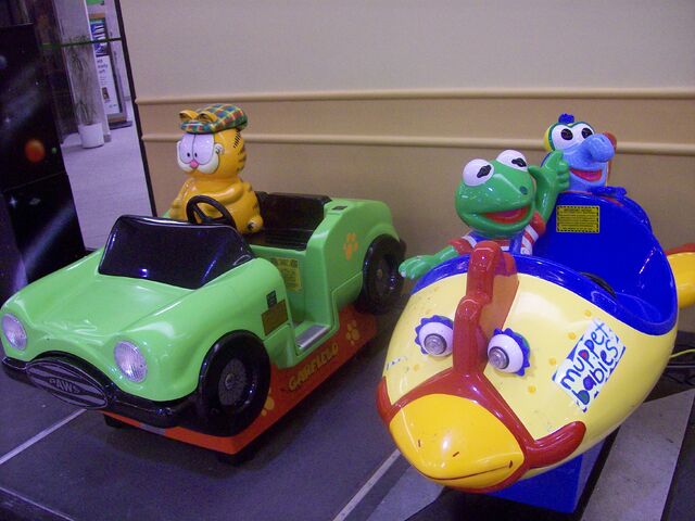 File:Muppet Babies.Coin-operated Ride.jpg