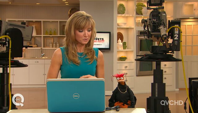 File:Qvc pepe jen coffey.jpg