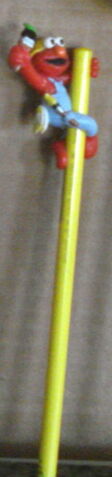 File:Applause pencil elmo painter.jpg