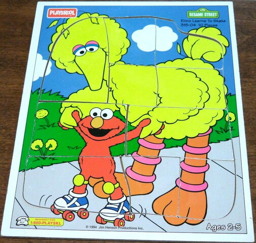 File:1994 elmo learns to skate.jpg