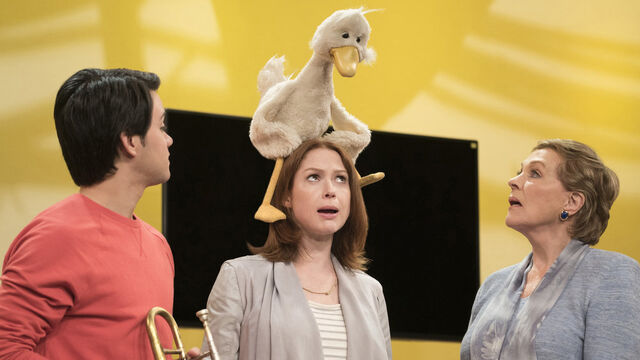 File:JuliesGreenroom-E7.jpg