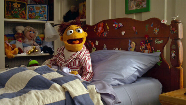File:Walter's bedroom collection.jpg