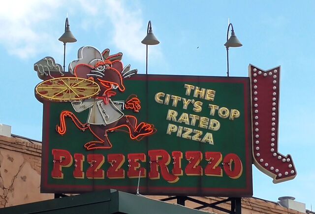 File:PizzeRizzo exterior 03.jpg