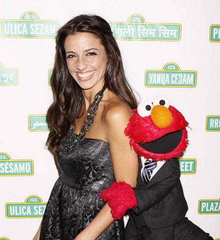 File:2009gala-Shoshanna-Lonstein-Gruss.jpg