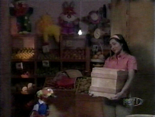File:Lechuga-Lights.jpg