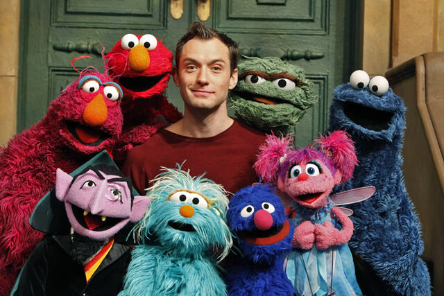 File:SesameStreet-JudeLaw-(2010).jpg