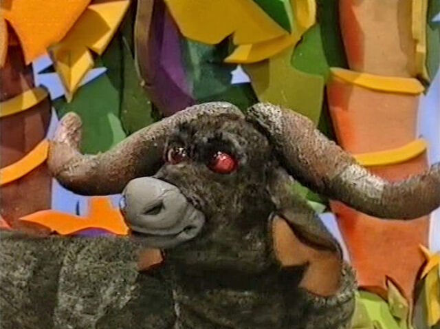 File:Travis the African Buffalo.jpg