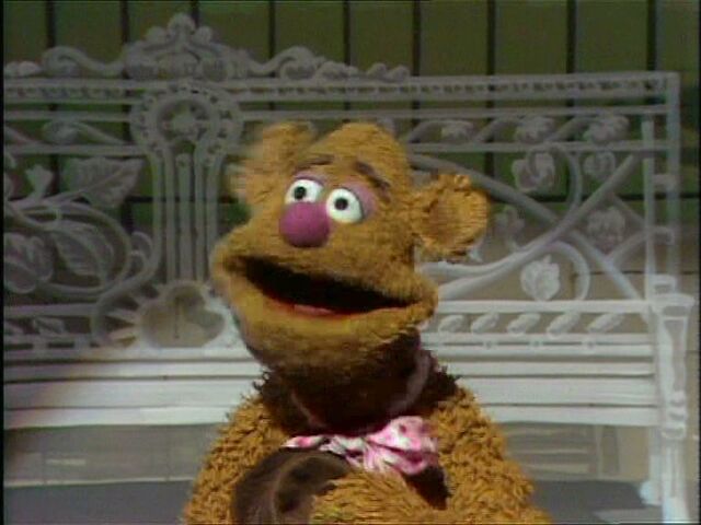 File:105-Fozziecomedy.jpg