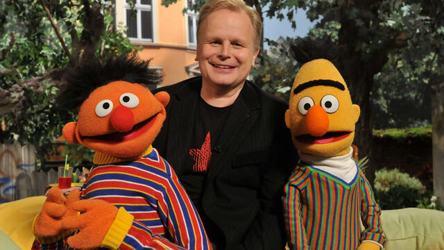 File:Herbert-Groenemeyer-Ernie-Bert-NDR.jpeg