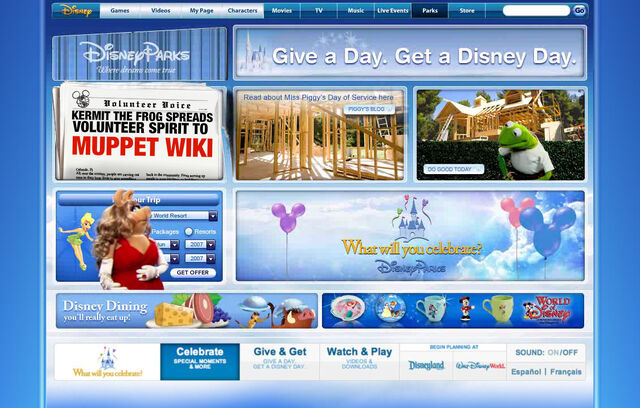 File:Disneyparksgive.com-02.jpg