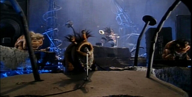 File:Band.nineinchsnails.jpg