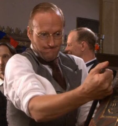 File:Mikepetersen-murdochmysteries.jpg
