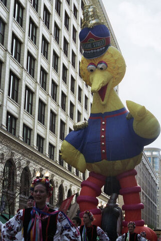 File:BigBird-Balloon.jpg