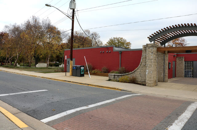 File:Magruder Park 003.jpg