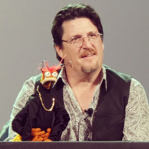 File:D23 2015 Bill Barretta Pepe.jpg