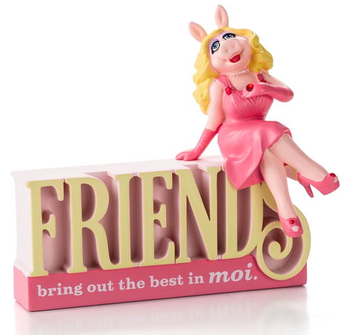 File:Hallmark figurine piggy.jpg