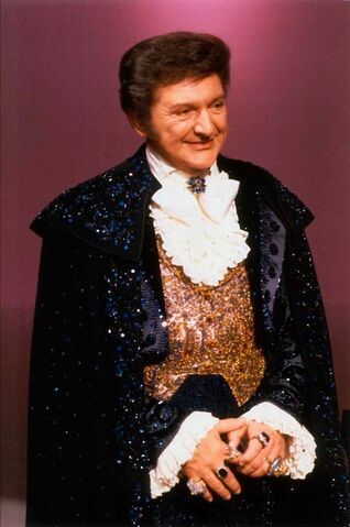 File:Liberace01.jpg