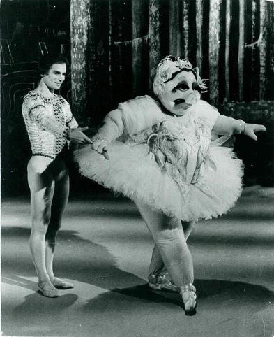 File:Nureyev03.jpg