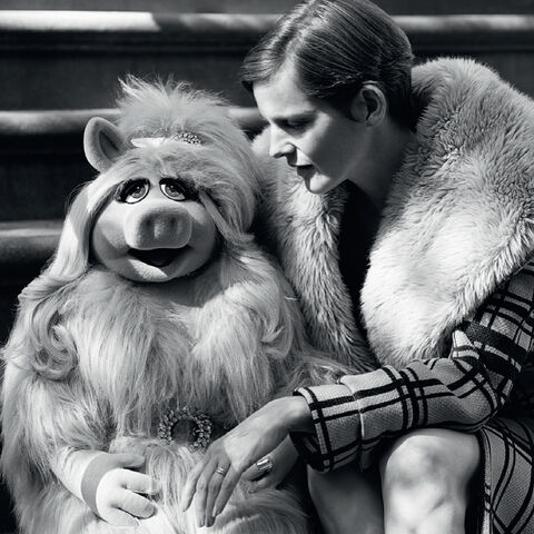 File:Love magazine Piggy 01.jpg