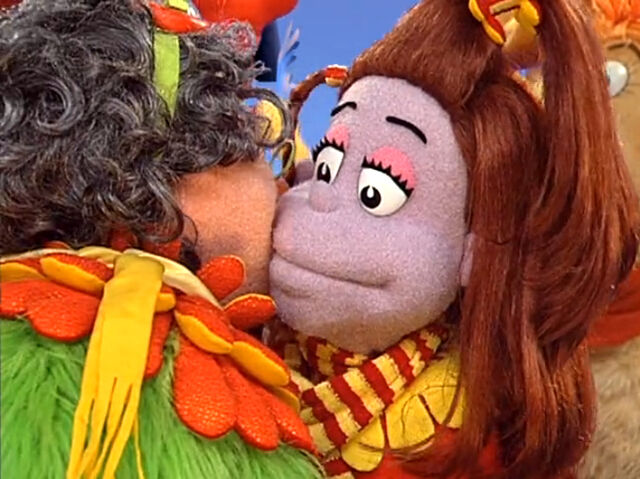 File:Kiss-MrsZ.jpg