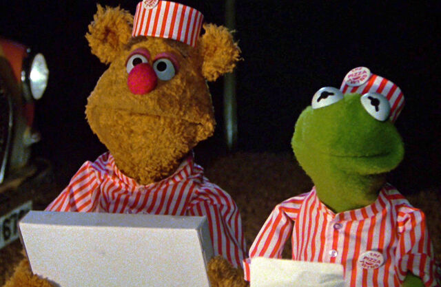 File:PizzaTwins.jpg