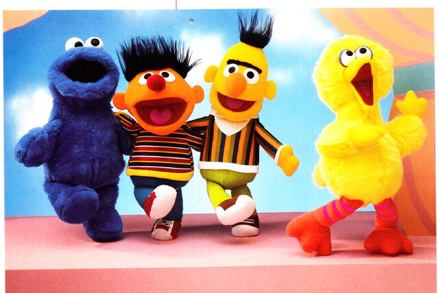 File:Hasbrohandpuppets1.jpg