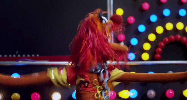 File:Muppets2011Trailer01-1920 22.jpg