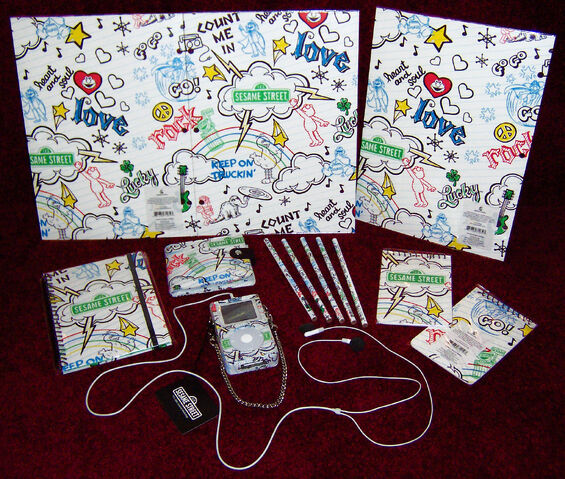 File:HelloKittyStore-Sesame-BackToSchoolStuff-2006.jpg