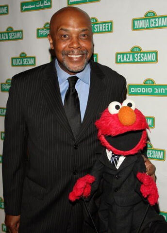 File:2009gala-Roscoe-Orman.jpg