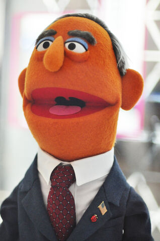File:BloombergMuppet-CloseUp.jpg
