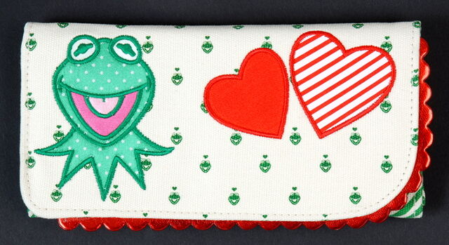 File:Kermit purse.jpg