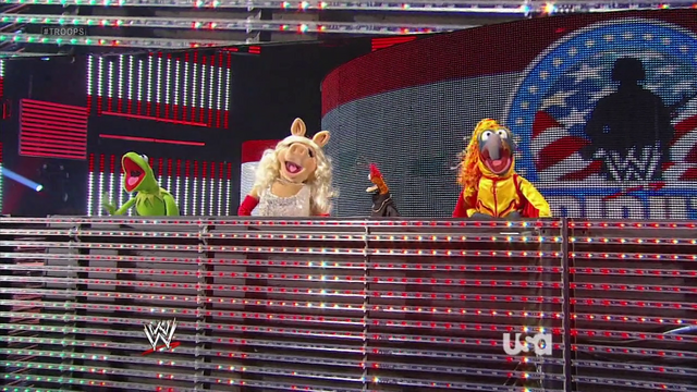 File:WWE-TributeToTheTroops-15-(2012-12-19).png