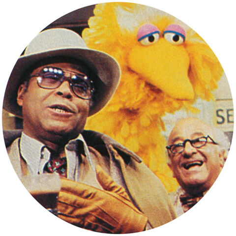 File:JamesEarlJones-Unpaved.jpg