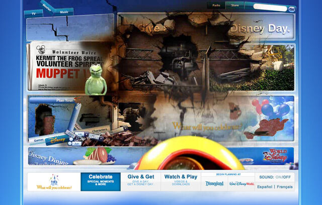 File:Disneyparksgive.com-28.jpg