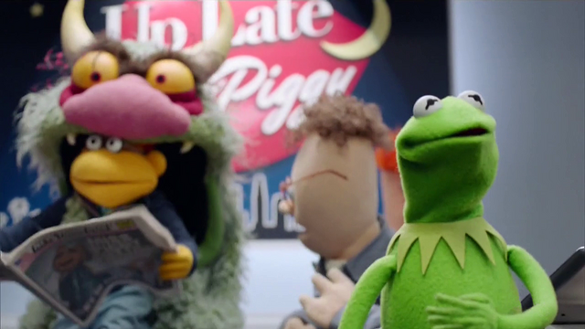 File:TheMuppets-S01E12-BigMeanCarl-Eating-Scooter.png