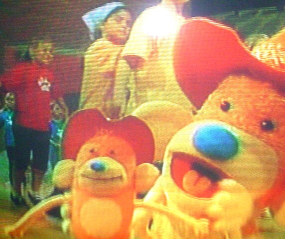 File:Cowmonkeytoy.jpg