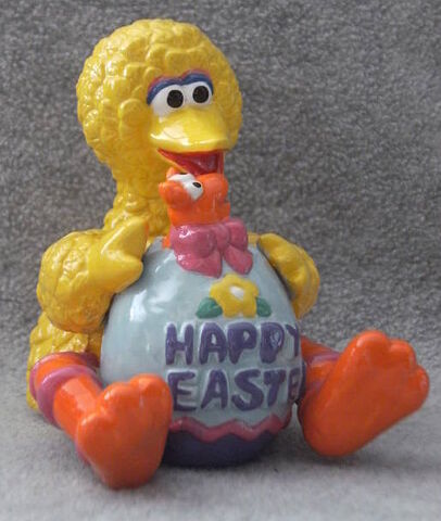 File:Enesco1994BigBirdEgg.jpg