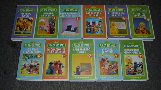 File:23-peliculas-en-vhs-plaza-sesamo-televisa-planeta-deagostini-15874-MLM20109513442 062014-F.jpg