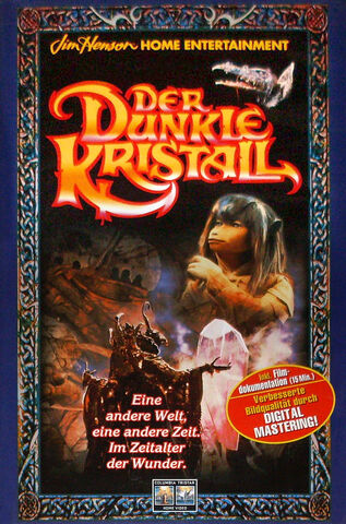 File:DerDunkleKristallCollectorsEditionVHS.jpg