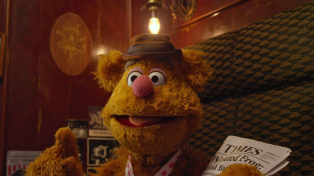 File:Fozzie light bulb.jpg