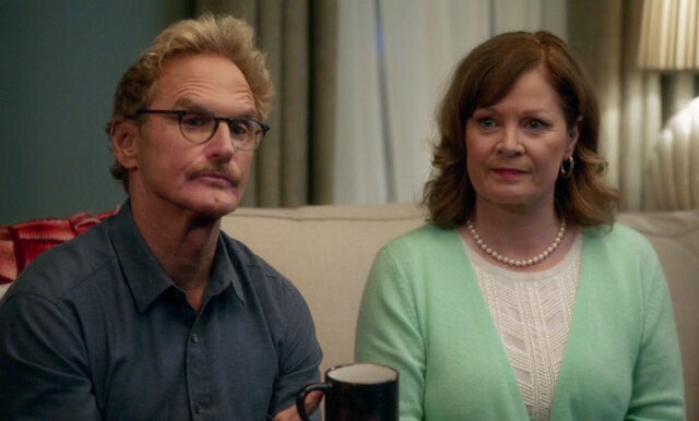 File:HollyAndCarl.jpg
