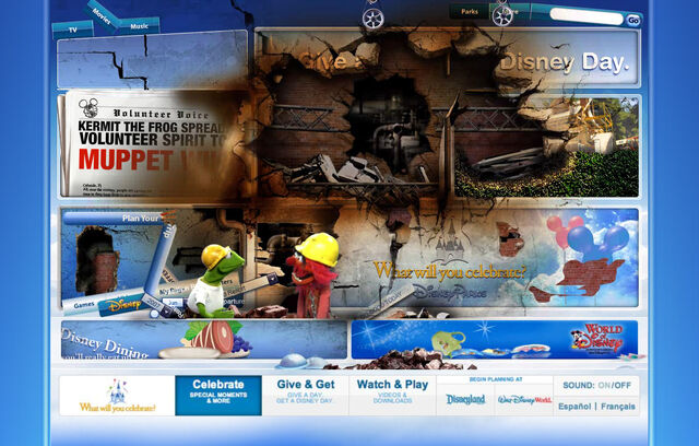 File:Disneyparksgive.com-17.jpg